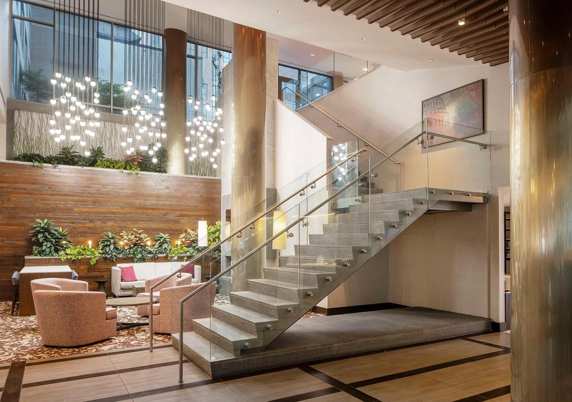 Hilton Garden Dc/georgetown Area Hotel Washington